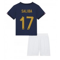 Camiseta Francia William Saliba #17 Primera Equipación para niños Mundial 2022 manga corta (+ pantalones cortos)